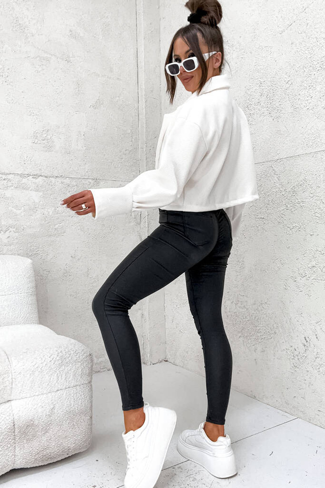 KURTKA DWURZĘDOWA O FASONIE MARYNARKI- EKRI