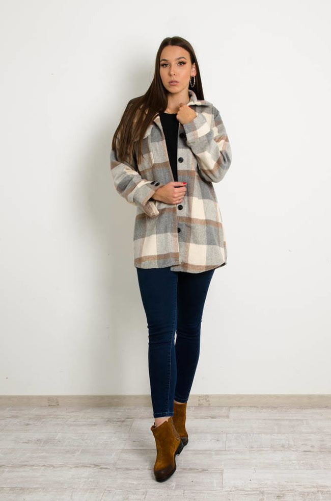 BEŻOWY PŁASZCZ KOSZULOWY W KRATĘ