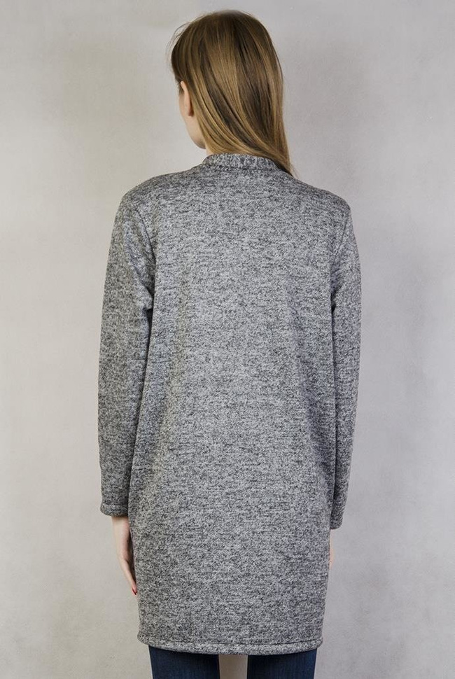 Ciemnoszara narzuta z ozdobnymi, złotymi zamkami