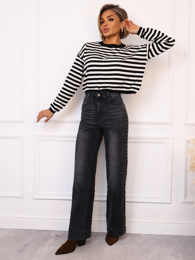 SPODNIE JEANSOWE Z SZEROKIMI NOGAWKAMI I OZDOBNYMI DŻETAMI- CIEMNOSZARE