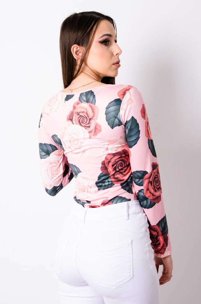 BODY W KWIATY W KOLORZE RÓŻOWYM