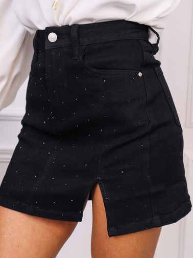 SPÓDNICA JEANSOWA W CYRKONIE Z UKRYTYMI SZORTAMI- CZARNA