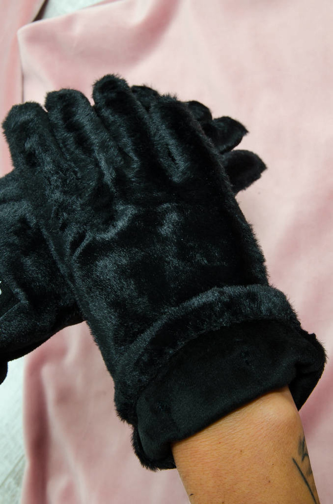 RĘKAWICZKI FUTRZANE Z NASZYWKĄ- CZARNE