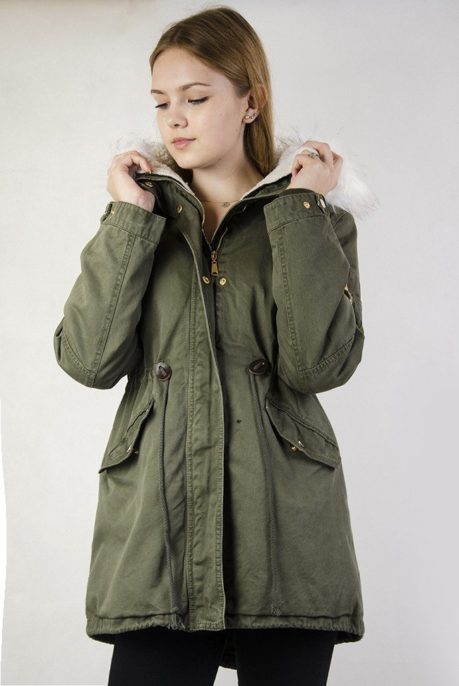 Khaki kurtka parka z białym futerkiem