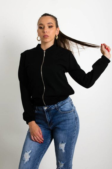 CZARNA BLUZA ZAPINANA NA ZAMEK