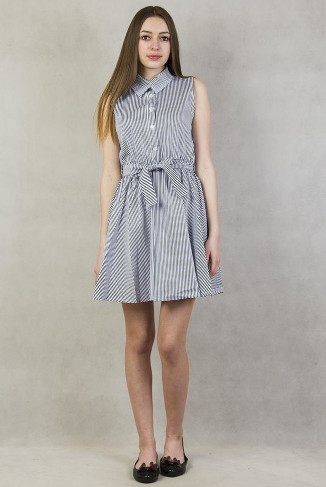 Biało-granatowa sukienka w paski