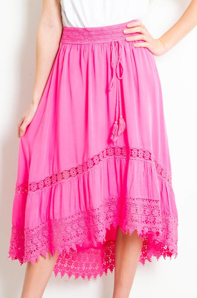 SPÓDNICA MIDI Z GUMĄ W PASIE ORAZ AŻUROWYM WYKOŃCZENIEM-CIEMNY RÓŻ