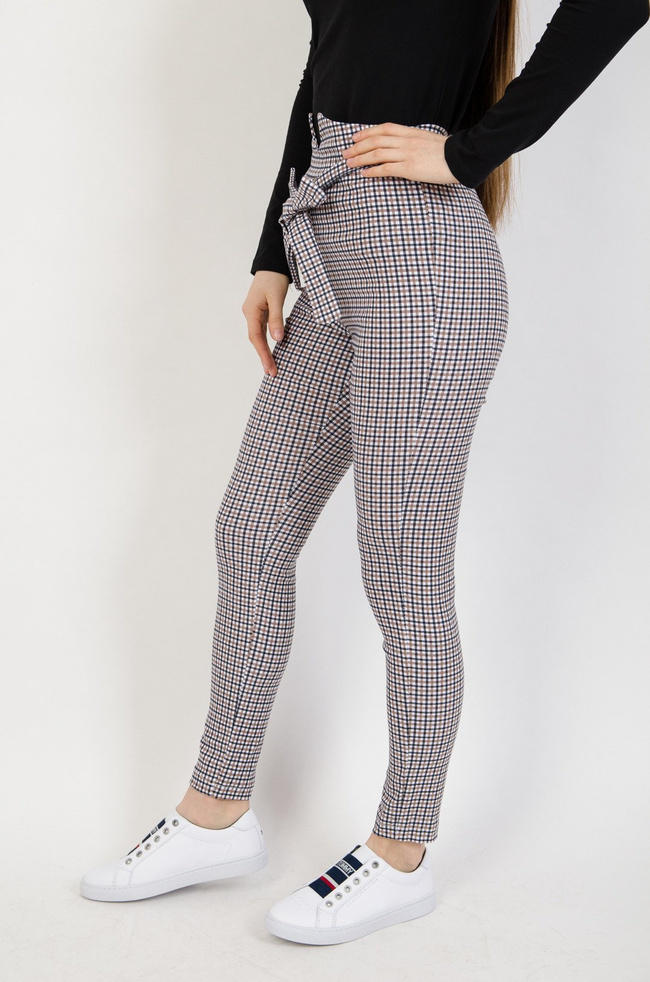 Eleganckie spodnie w drobną kratę z wysokim stanem