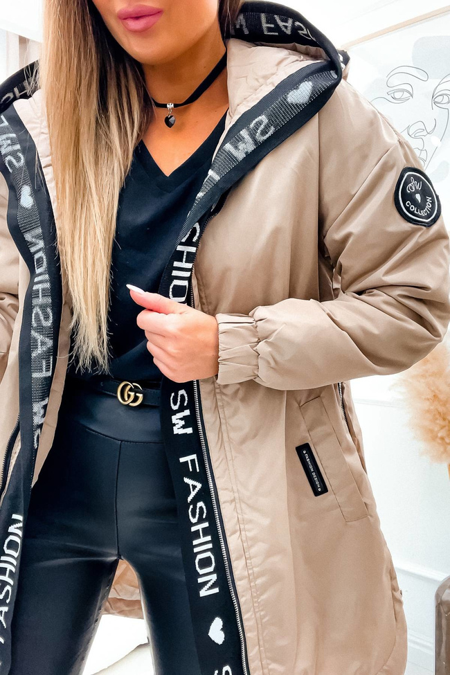 KURTKA PRZEJŚCIOWA Z ZAMKAMI PO BOKACH- BEŻOWA