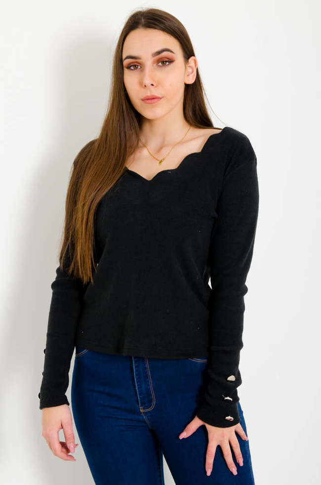 CZARNA BLUZKA Z OZDOBNYM DEKOLTEM I GUZIKAMI