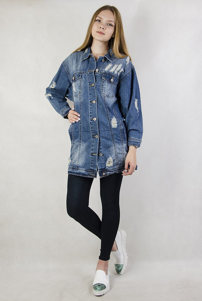 Kurtka jeansowa z drobnymi przetarciami