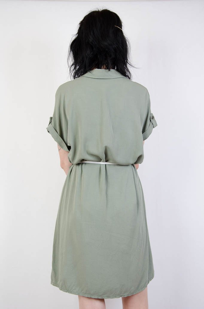 ZIELONA SUKIENKA SZMIZJERKA WIĄZANA W PASIE