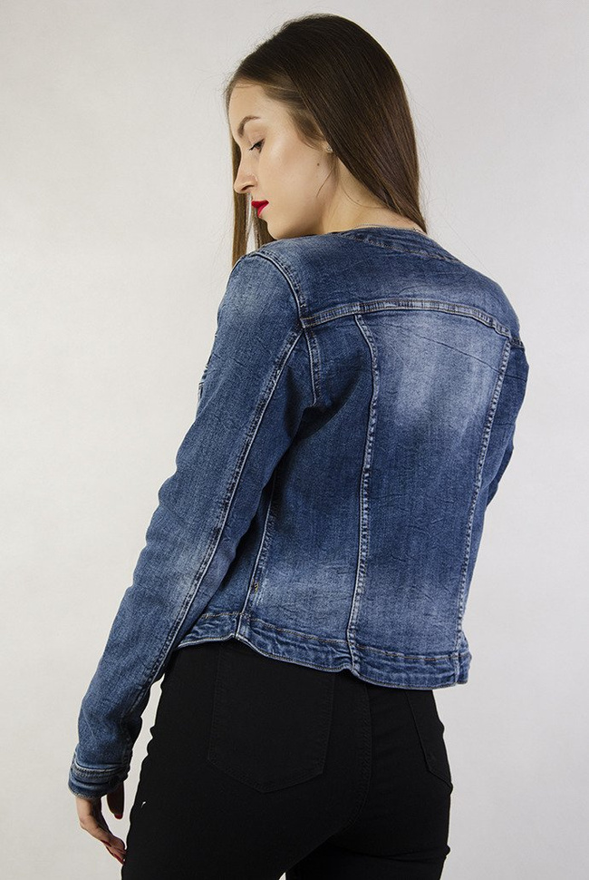 Kurtka jeansowa z perełkami