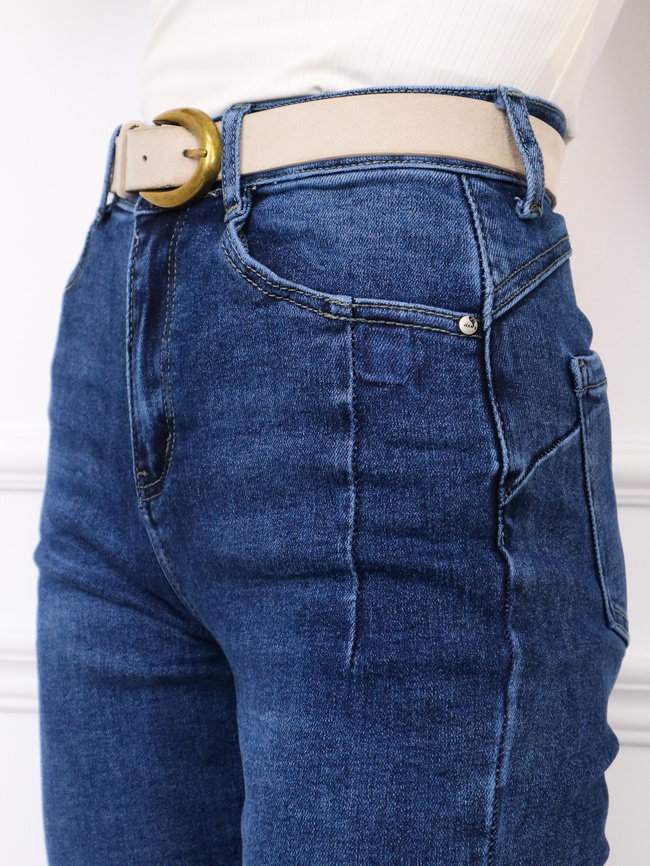 SPODNIE JEANSOWE MOM FIT Z PRZESZYCIAMI PUSH UP+ PASEK