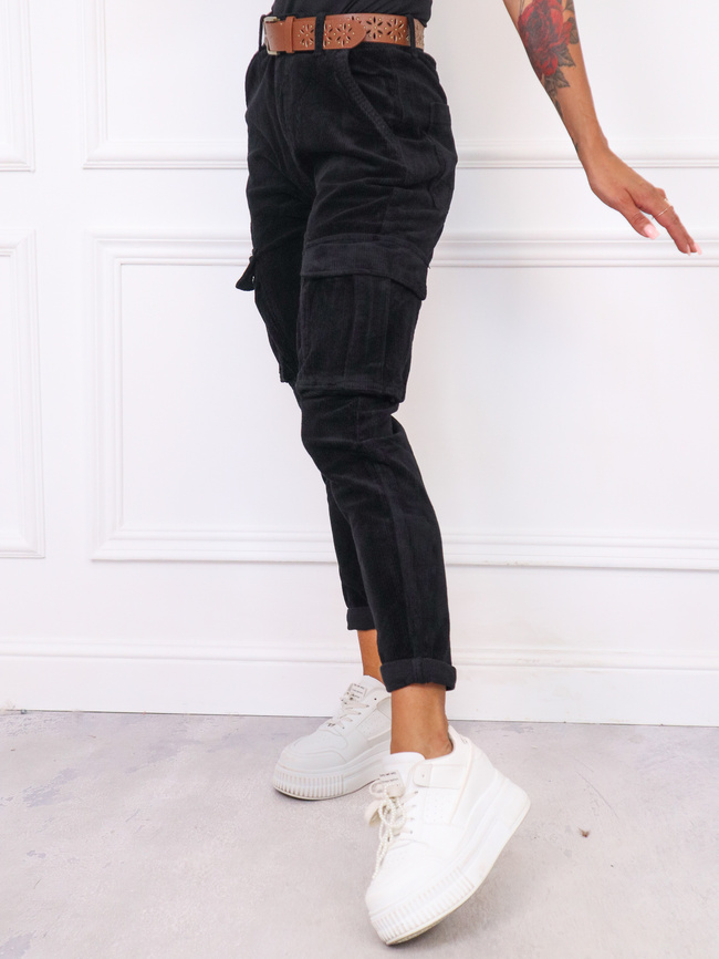 SPODNIE SZTRUKSOWE BOJÓWKI Z PASKIEM- CZARNE