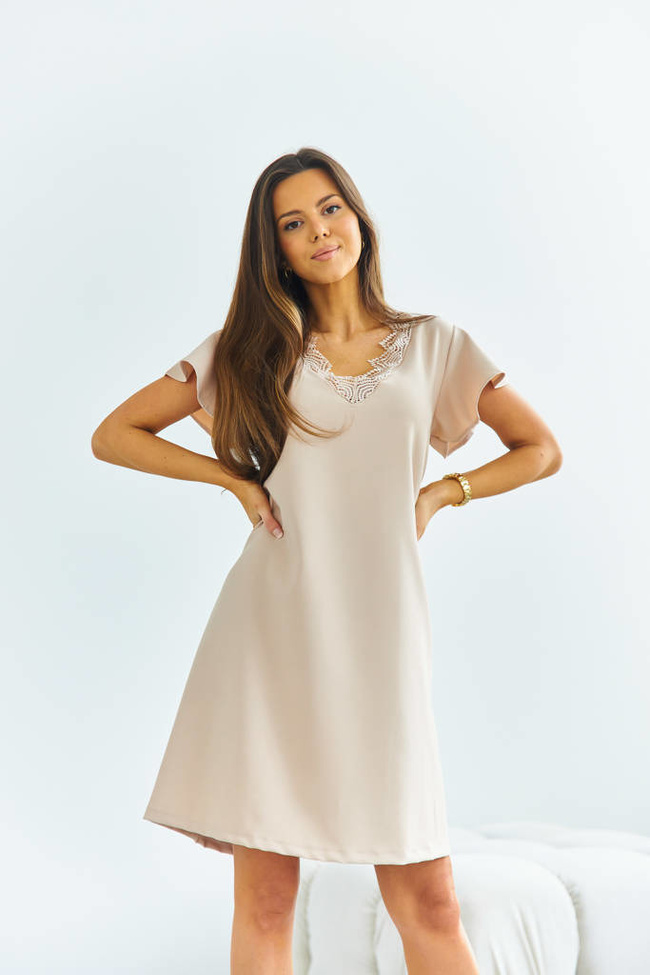 SUKIENKA Z KORONKOWYM DEKOLTEM- BEŻOWA