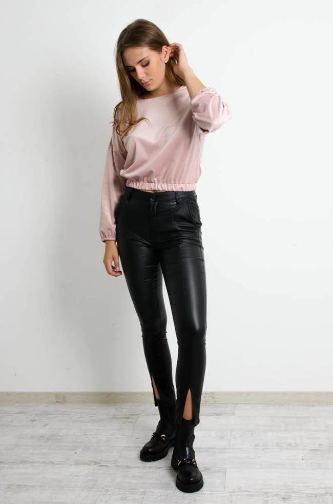 RÓŻOWA KRÓTKA BLUZA WELUROWA