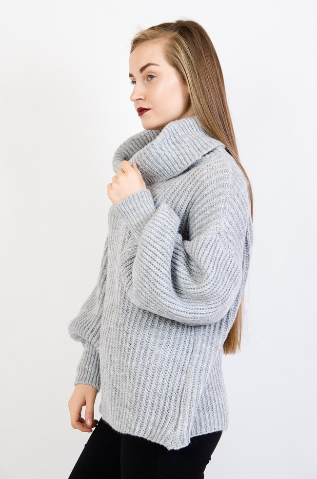 Szary golf z bufiastymi rękawami