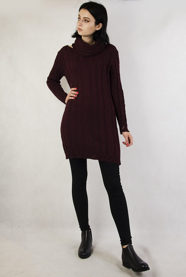 Bordowy sweter przedłużany, z kominem
