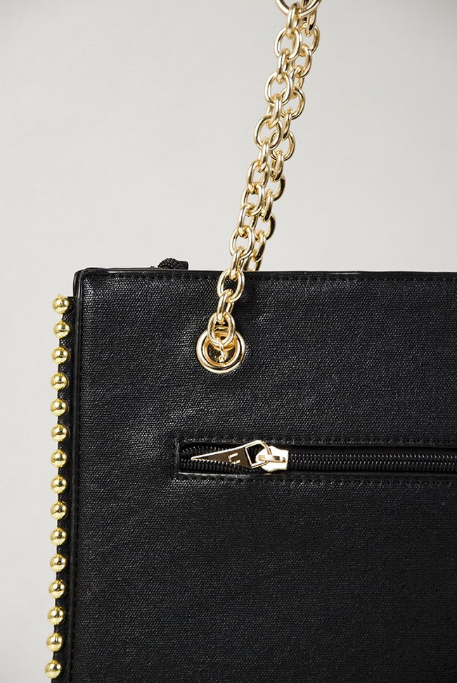 Czarna torebka typu shopper ze złotymi koralikami