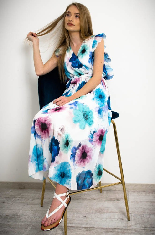 BIAŁA SUKIENKA W KWIATY Z PLISOWANIEM W RĘKAWACH ORAZ NA DOLE