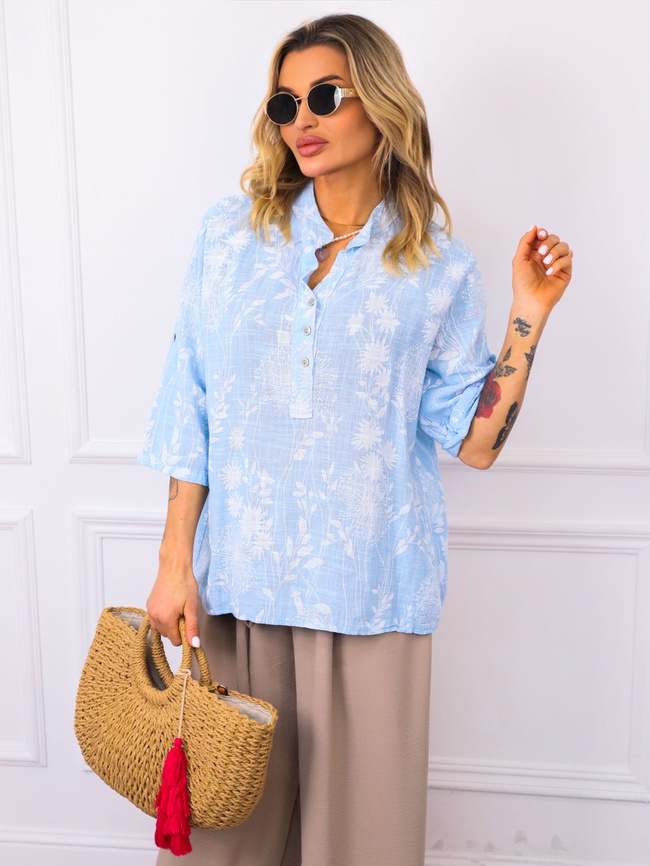 BLUZKA KOSZULOWA W KWIECISTE WZORY- NIEBIESKA