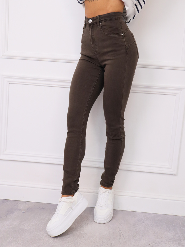 DOPASOWANE SPODNIE Z WYSOKIM STANEM PUSH UP- CIEMNOBRĄZOWE