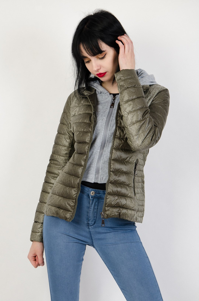 Kurtka pikowana ciemnozielona, z szarym podszyciem