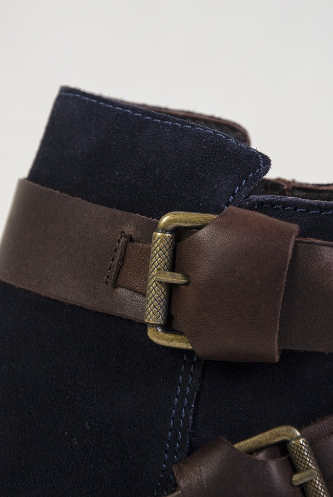 Tommy Hilfiger granatowe botki z paskami