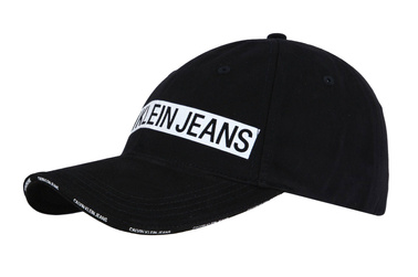 CZAPKA Z DASZKIEM CALVIN KLEIN CKJ6100