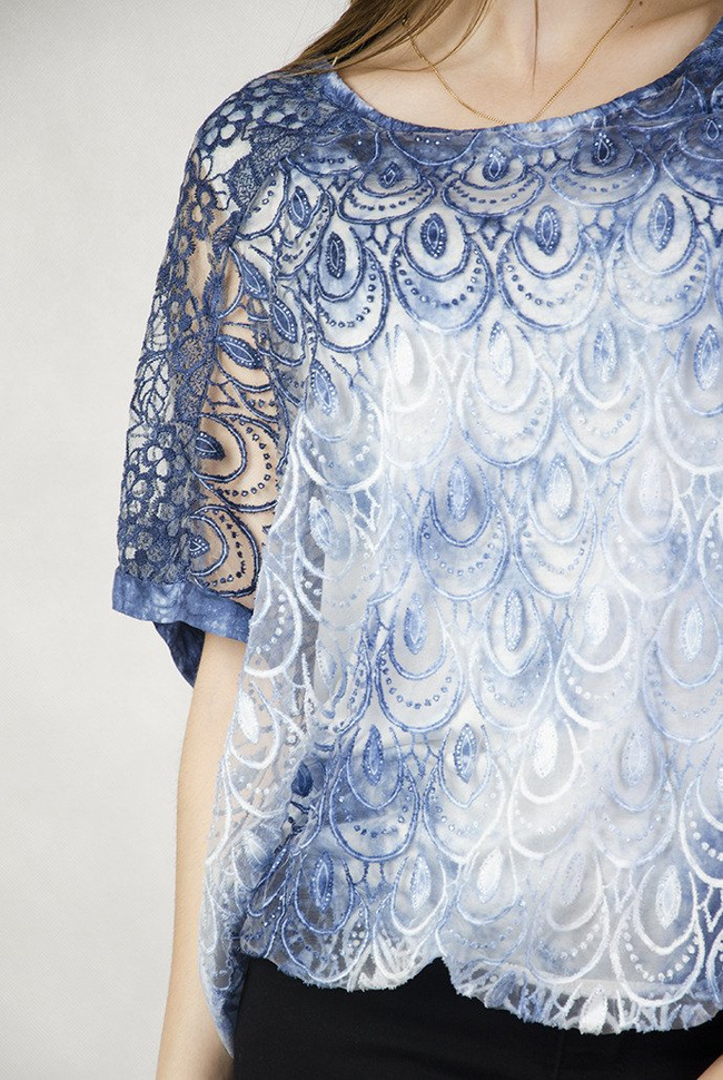 Bluzka niebieska cieniowana