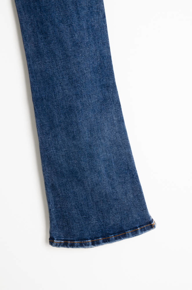 SPODNIE JEANSOWE TYPU SKINNY FLARE Z ROZCIĘCIEM NA DOLE 