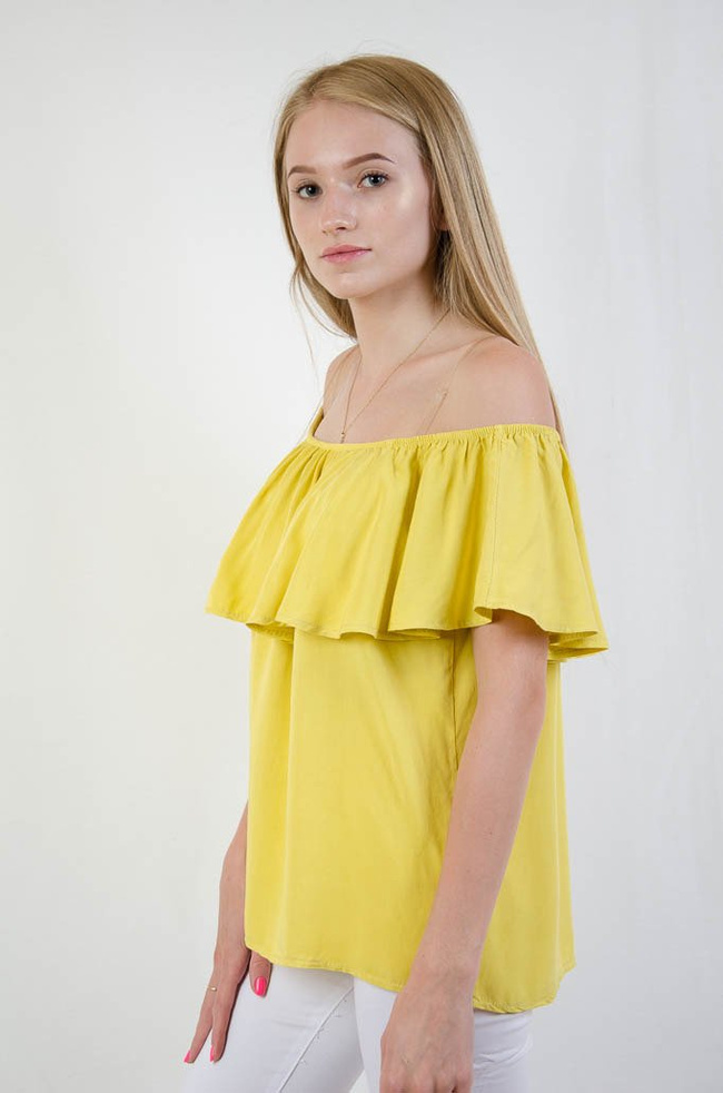 Żółta bluzka hiszpanka