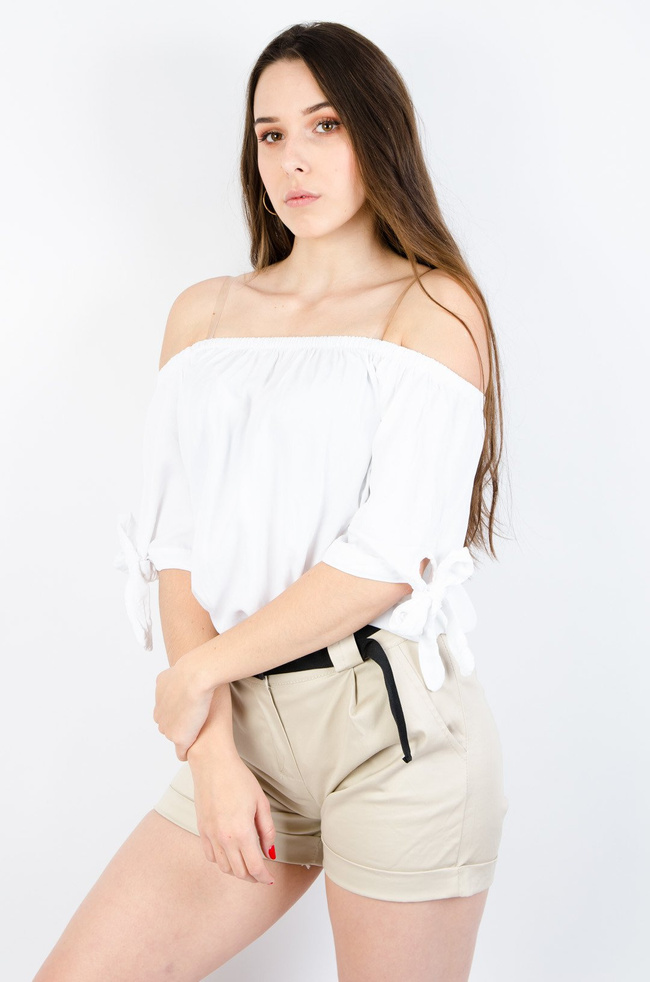 BIAŁA BLUZKA Z GUMĄ W DEKOLCIE 