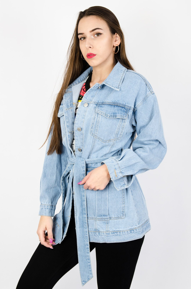 JASNA KURTKA JEANSOWA WIĄZANA W PASIE