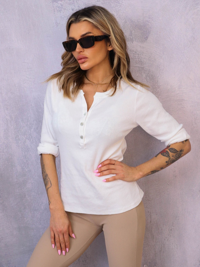 BLUZKA ZAPINANA NA GUZIKI Z PODWIJANYMI RĘKAWAMI- BIAŁA