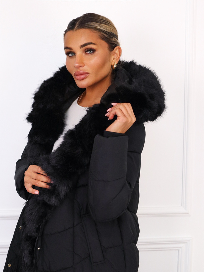 KURTKA PIKOWANA ZAPINANA NA ZAMEK I ZATRZASKI- CZARNA