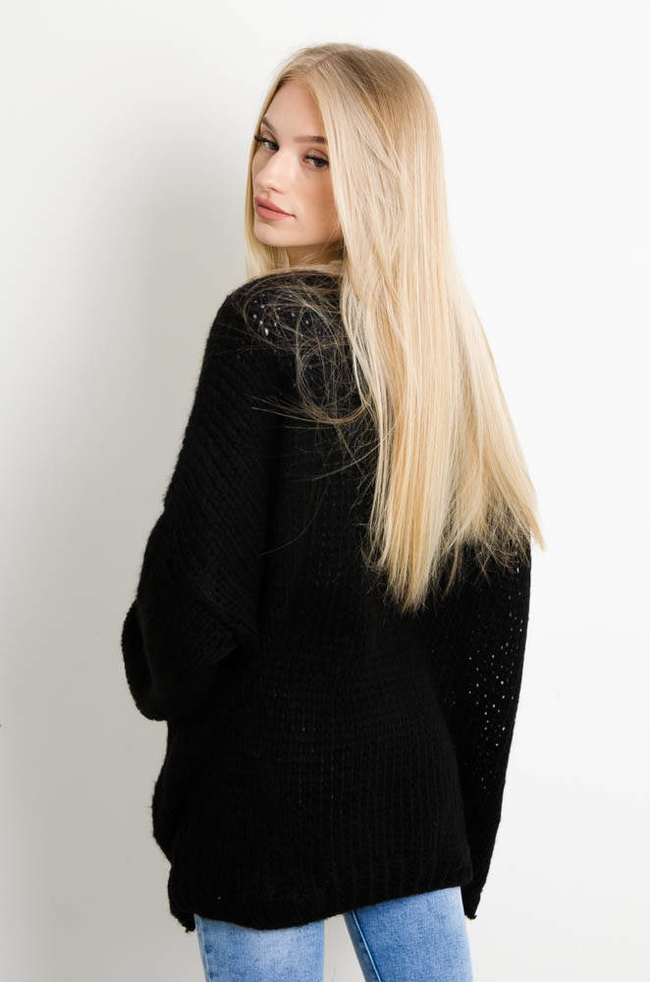 CZARNA NARZUTKA- SWETER OVERSIZE