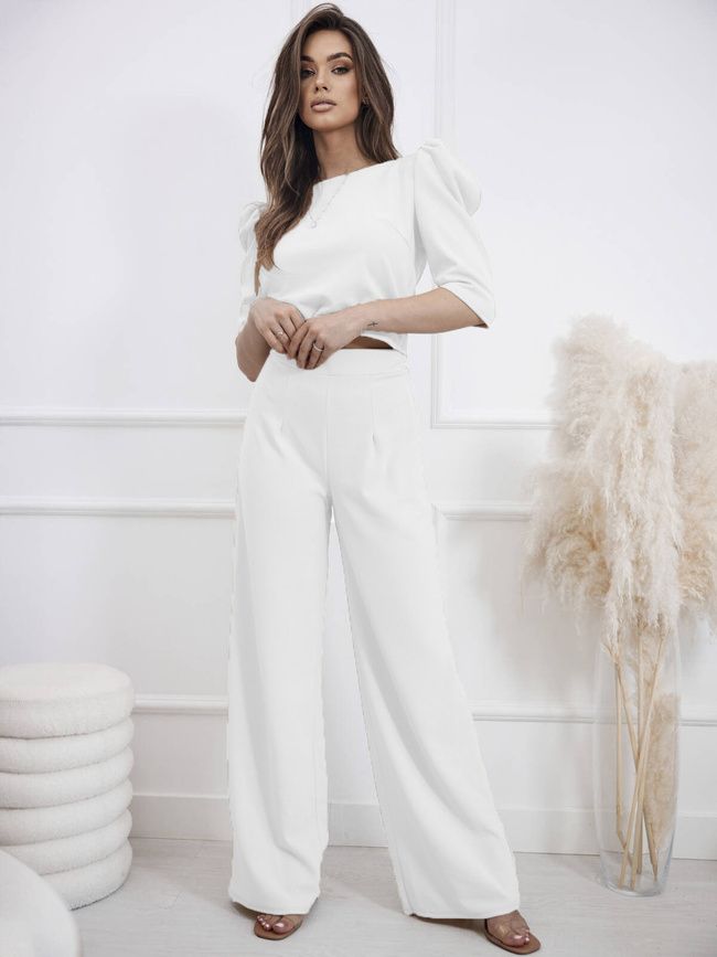 KOMPLET SPODNIE+ TOP Z BUFKAMI ZAPINANY NA GUZIKI- BIAŁY