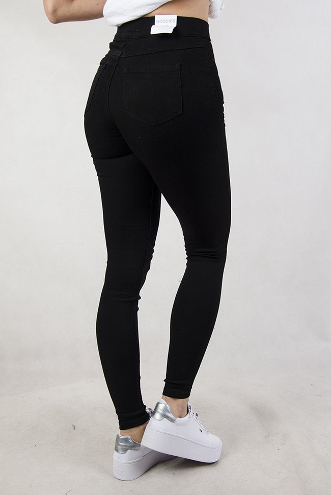 Czarne tregginsy z wysokim stanem