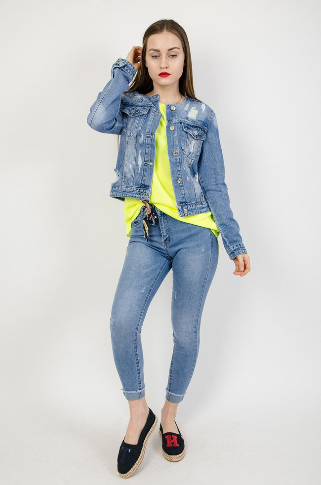 Kurtka jeansowa z przetarciami bez kołnierza