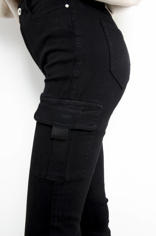 SPODNIE CZARNE BOJÓWKI