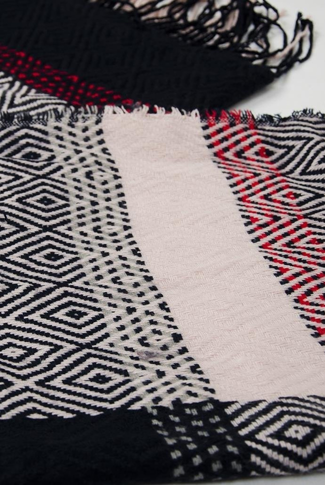 Szal granatowo-czerwony