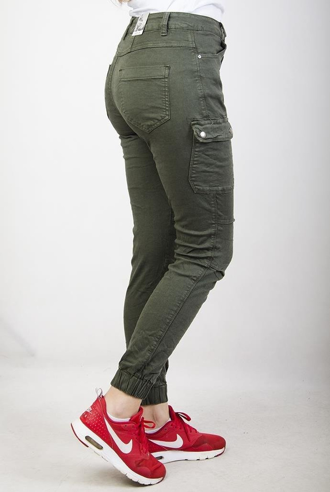 Khaki spodnie joggery z kieszenią z boku