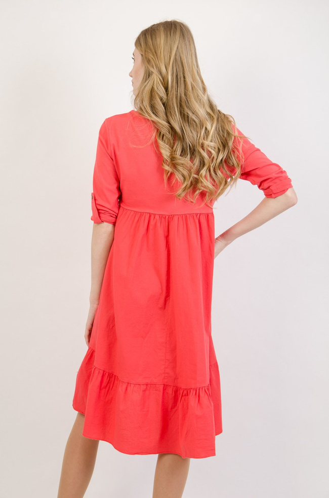 Czerwona luźna sukienka