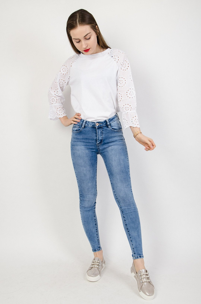 Spodnie jeansowe typu Push Up