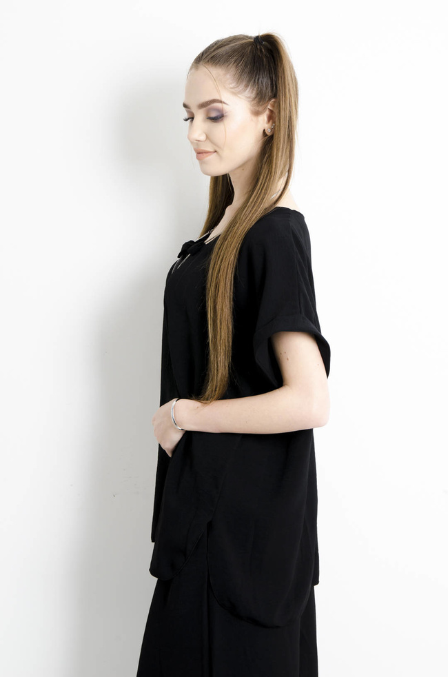 KOMPLET CZARNY Z OZDOBNYM WISIORKIEM