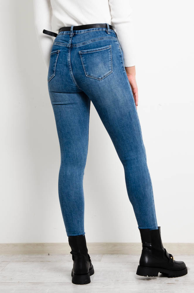 NIEBIESKIE SPODNIE JEANSOWE Z PASKIEM W ZESTAWIE-WYSOKI STAN