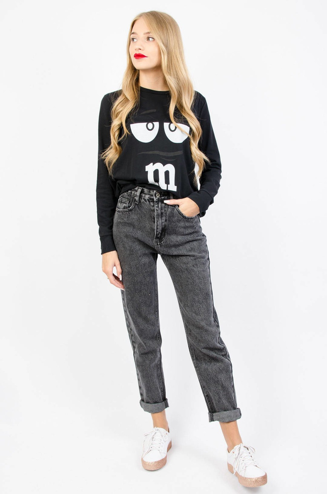 CZARNA BLUZA Z APLIKACJĄ