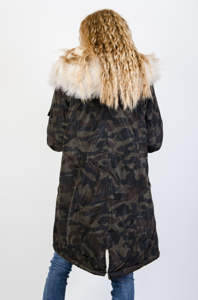 Kurtka moro ocieplana z futerkiem